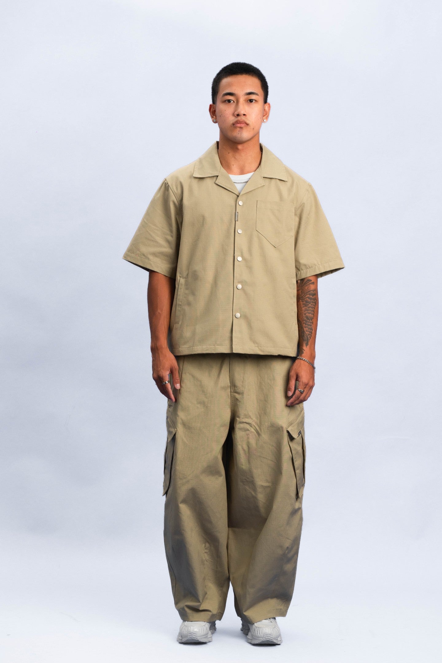 EBB - Balloon Cargo Pants - Khaki