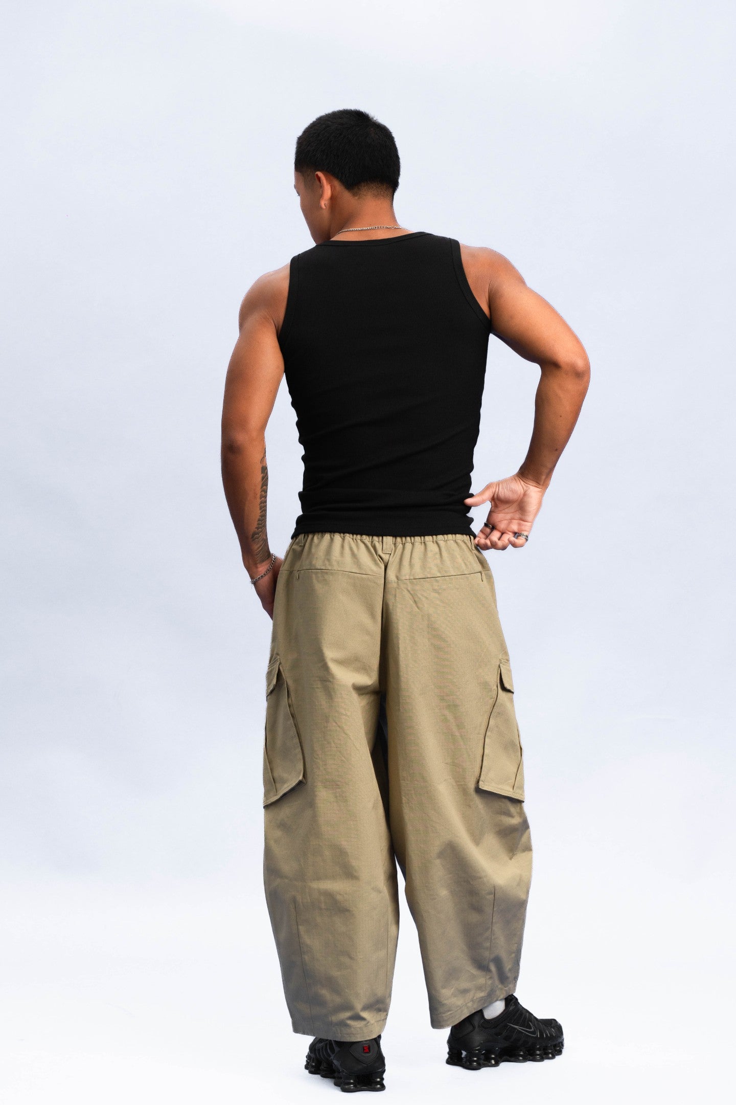 EBB - Ribbed Singlet - Black