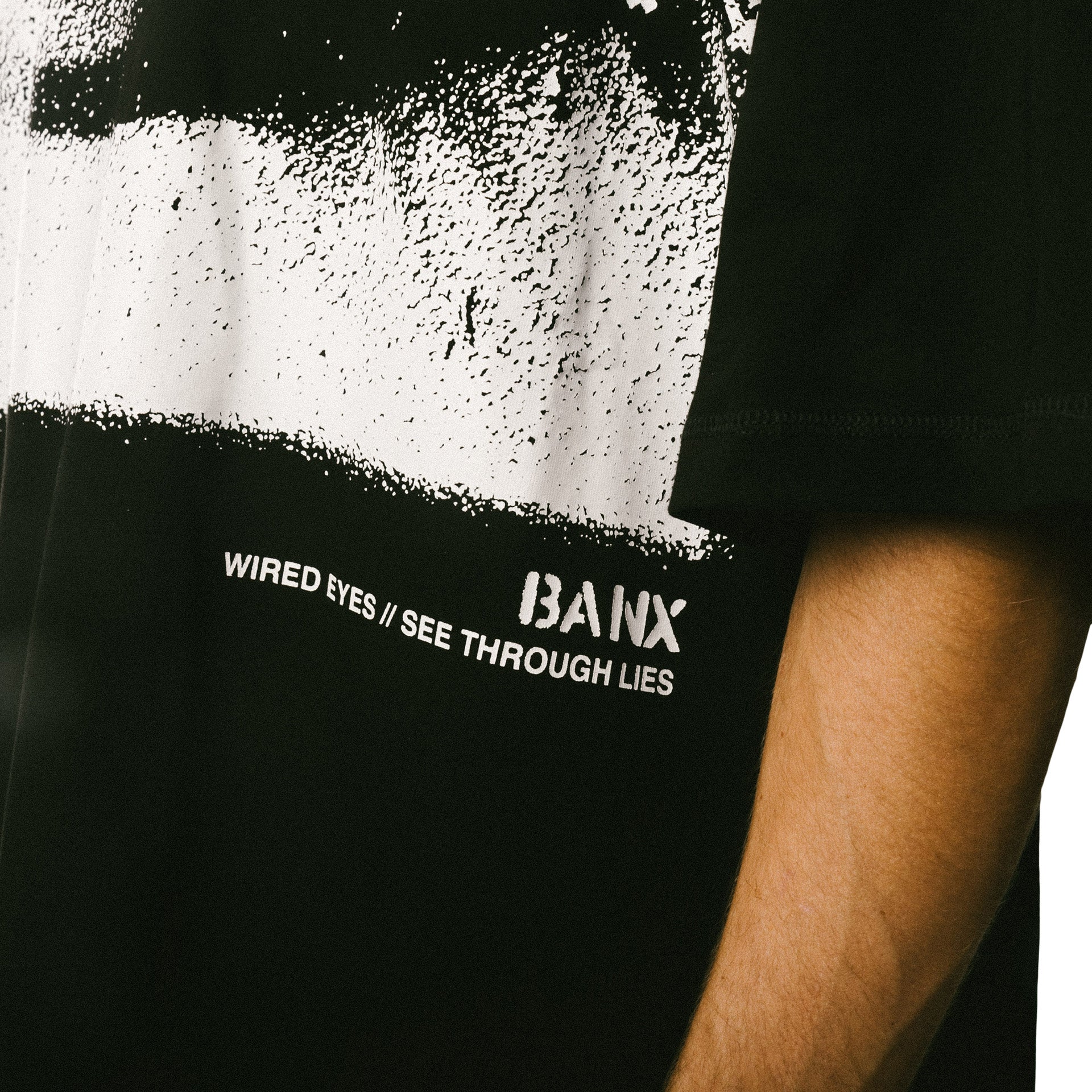 WIRED EYES Oversized Shirt