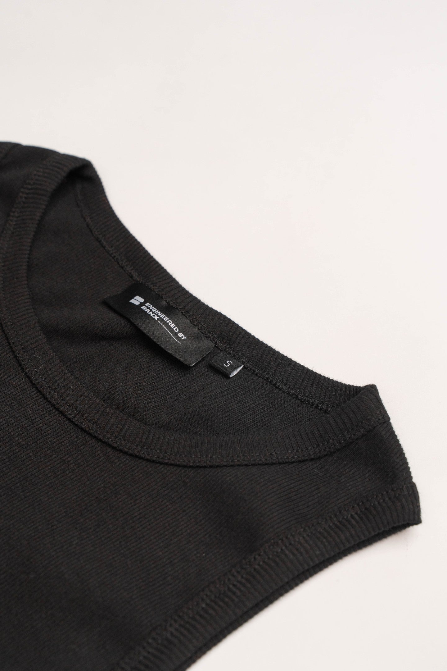 EBB - Ribbed Singlet - Black