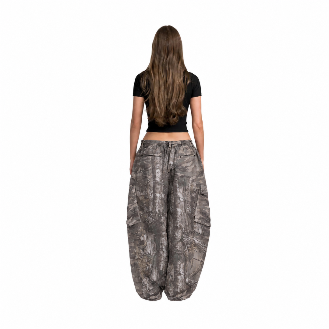 EBB - Balloon Cargo Pants - Leaf [NOTIFY ME]