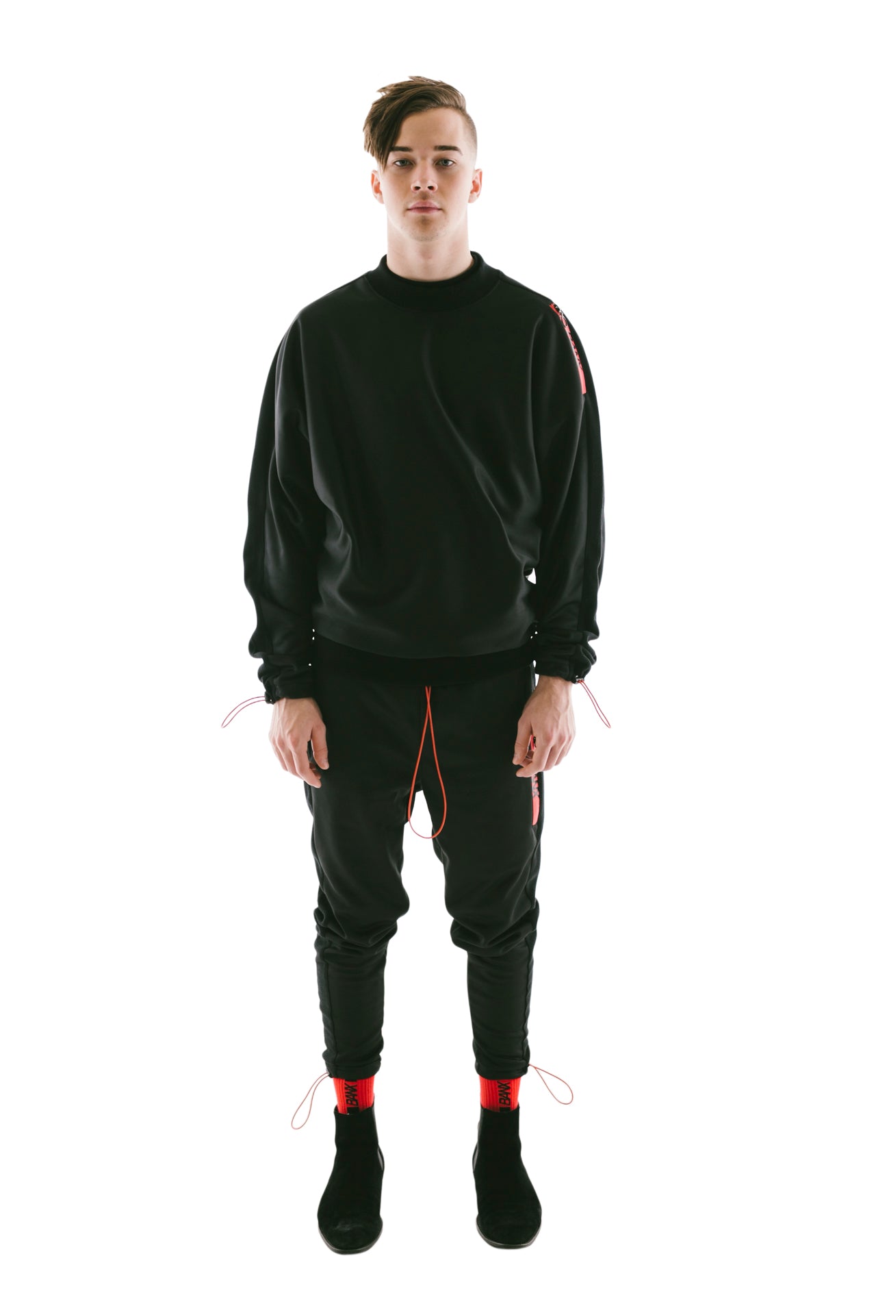 REDLINE - CREWNECK SWEATSHIRT
